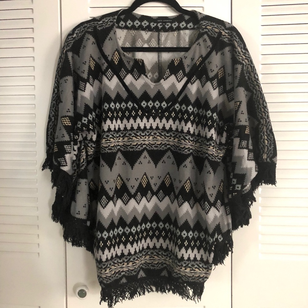 QED London Sweater Poncho